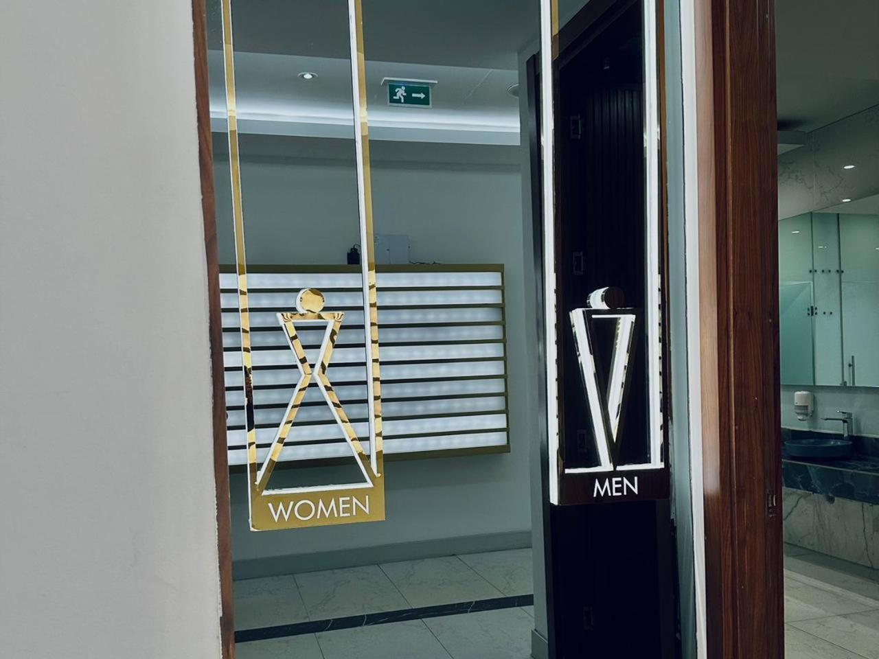 Luxury Panorama Sea View Apartment & Central Μπατούμι Εξωτερικό φωτογραφία