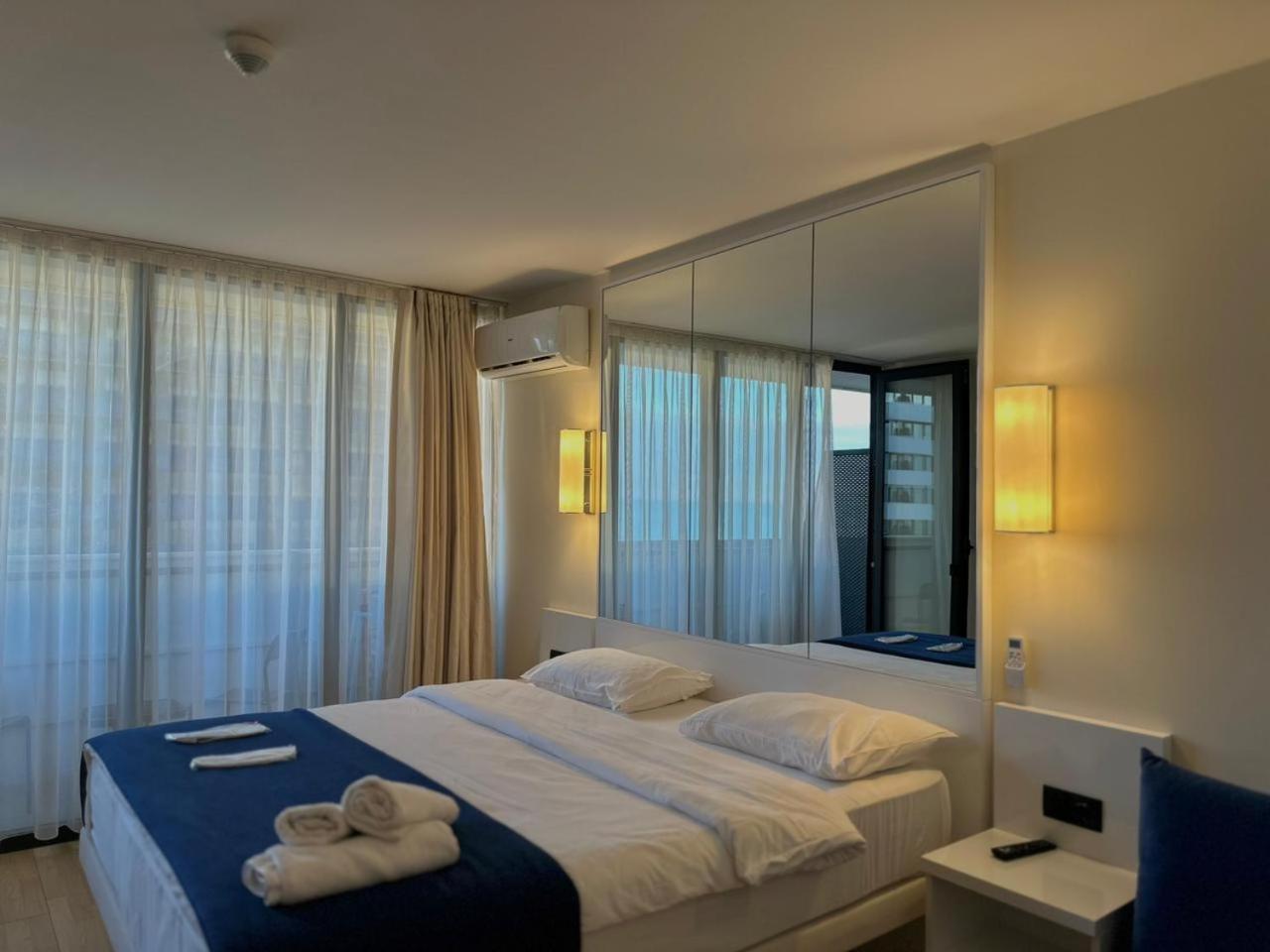 Luxury Panorama Sea View Apartment & Central Μπατούμι Εξωτερικό φωτογραφία